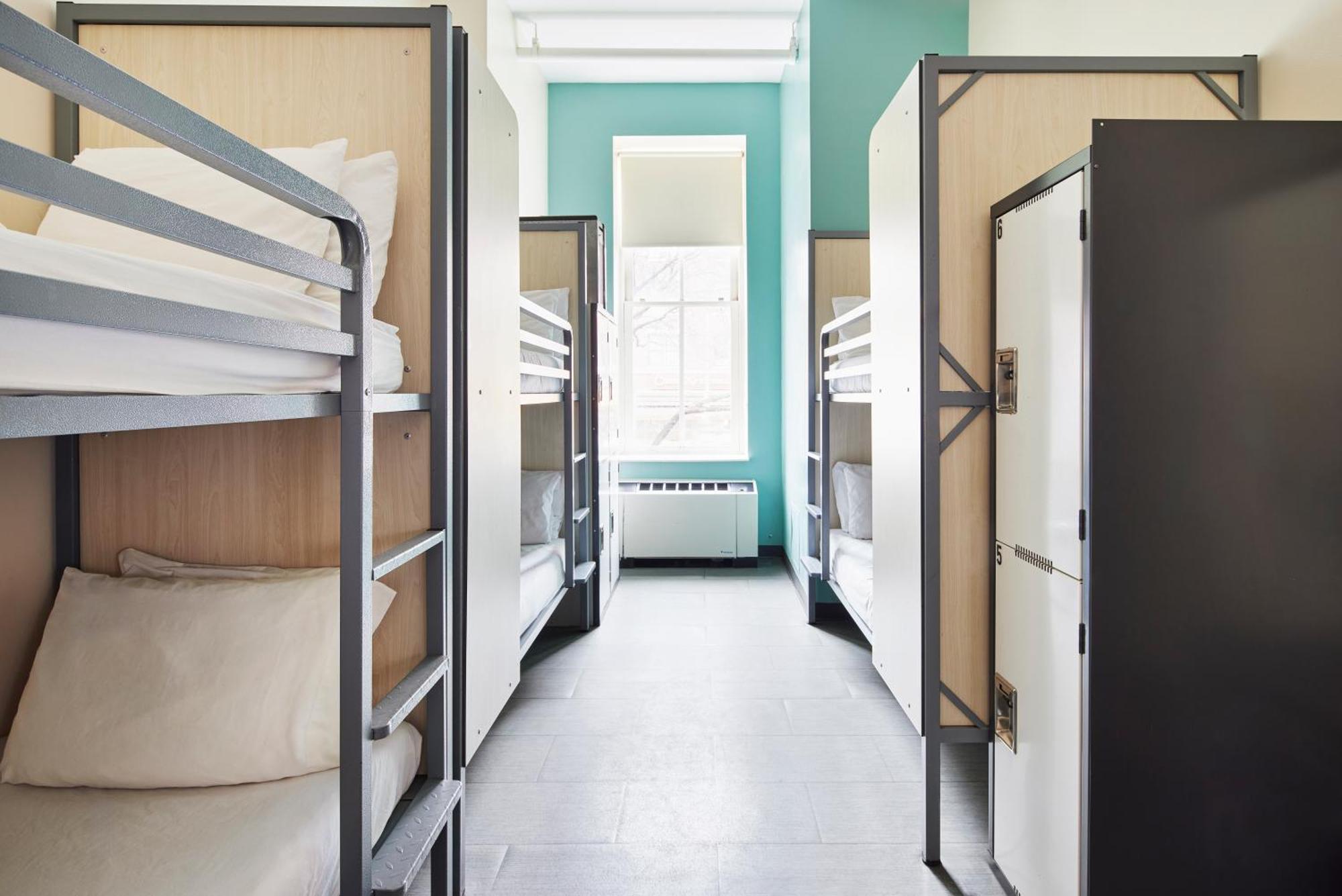 Hi Nyc Hostel